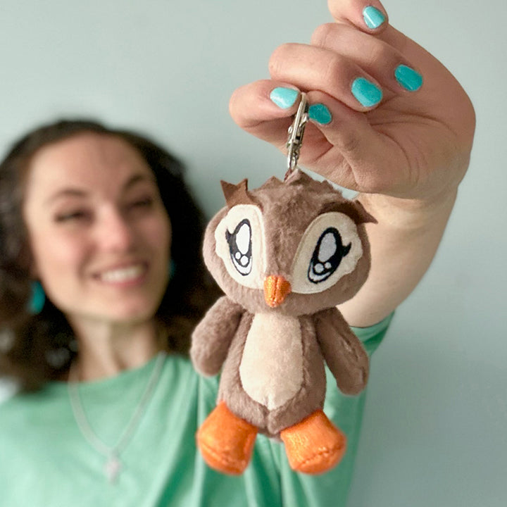 Vaysie the Owl - Keychain